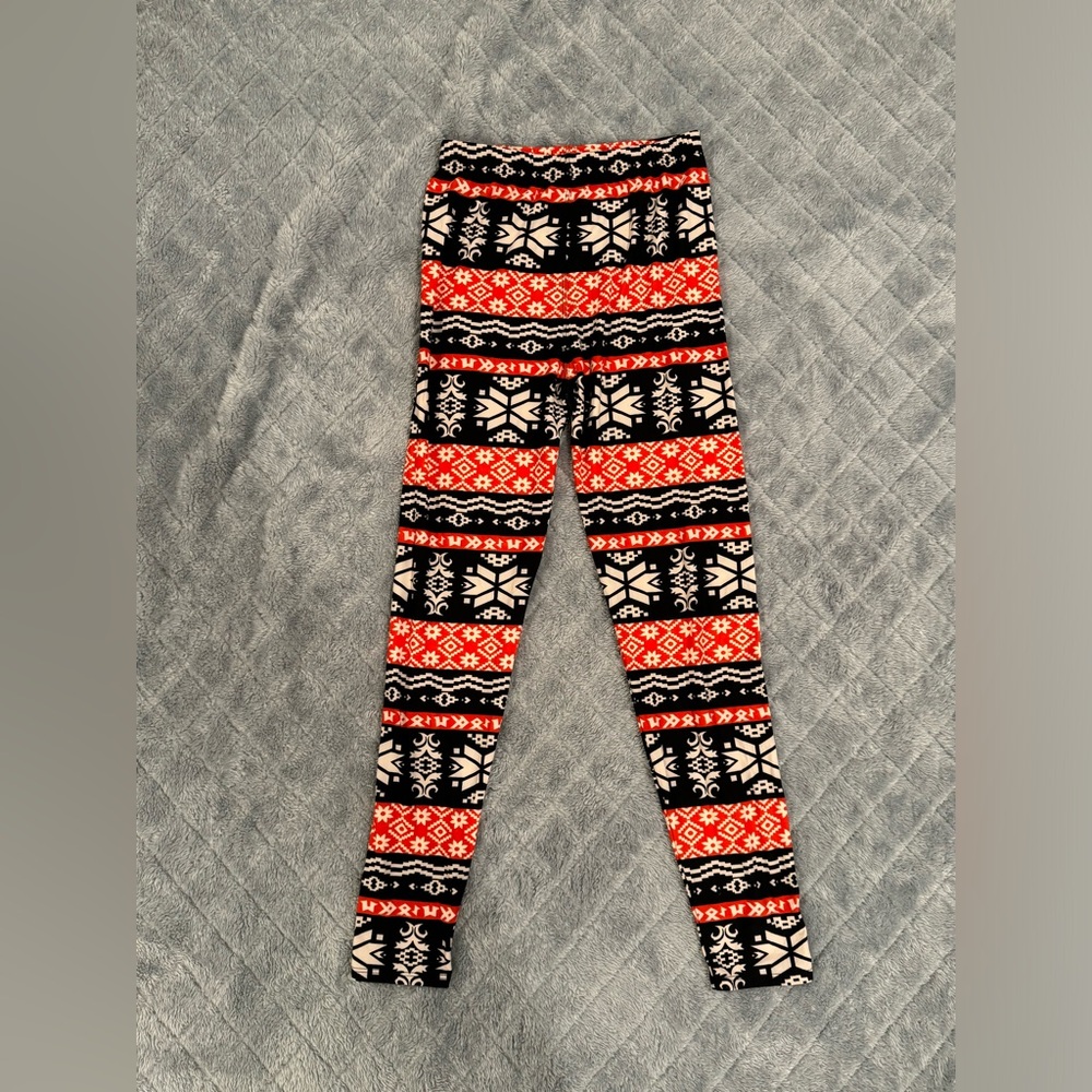 Women's Red & Black Poly/Spandex Festive Holiday Winter Soft Leggings | Small